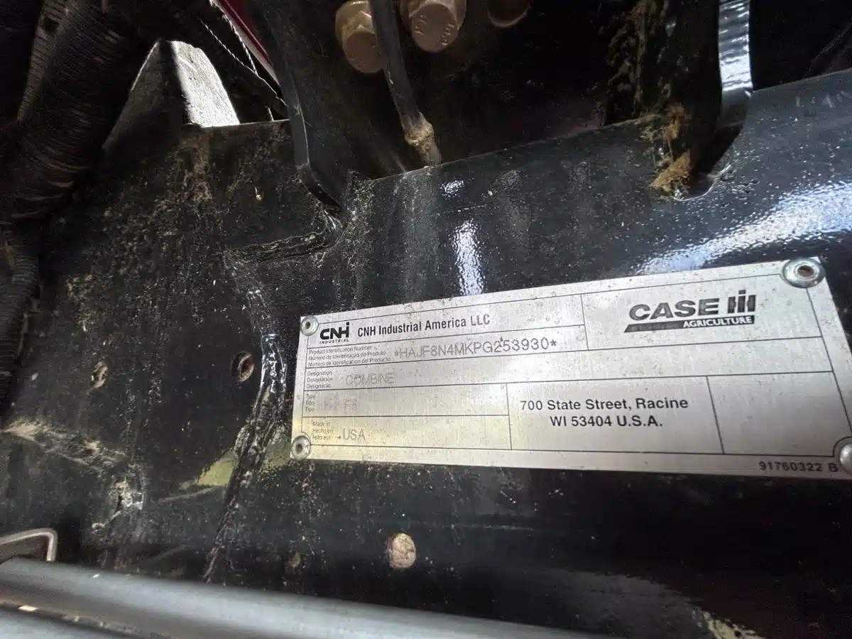 Gallery image 2 for Used 2023 Case IH 8250 Combine