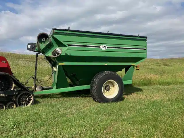 Gallery image 1 for Used 2004 J&M 875 Grain Cart