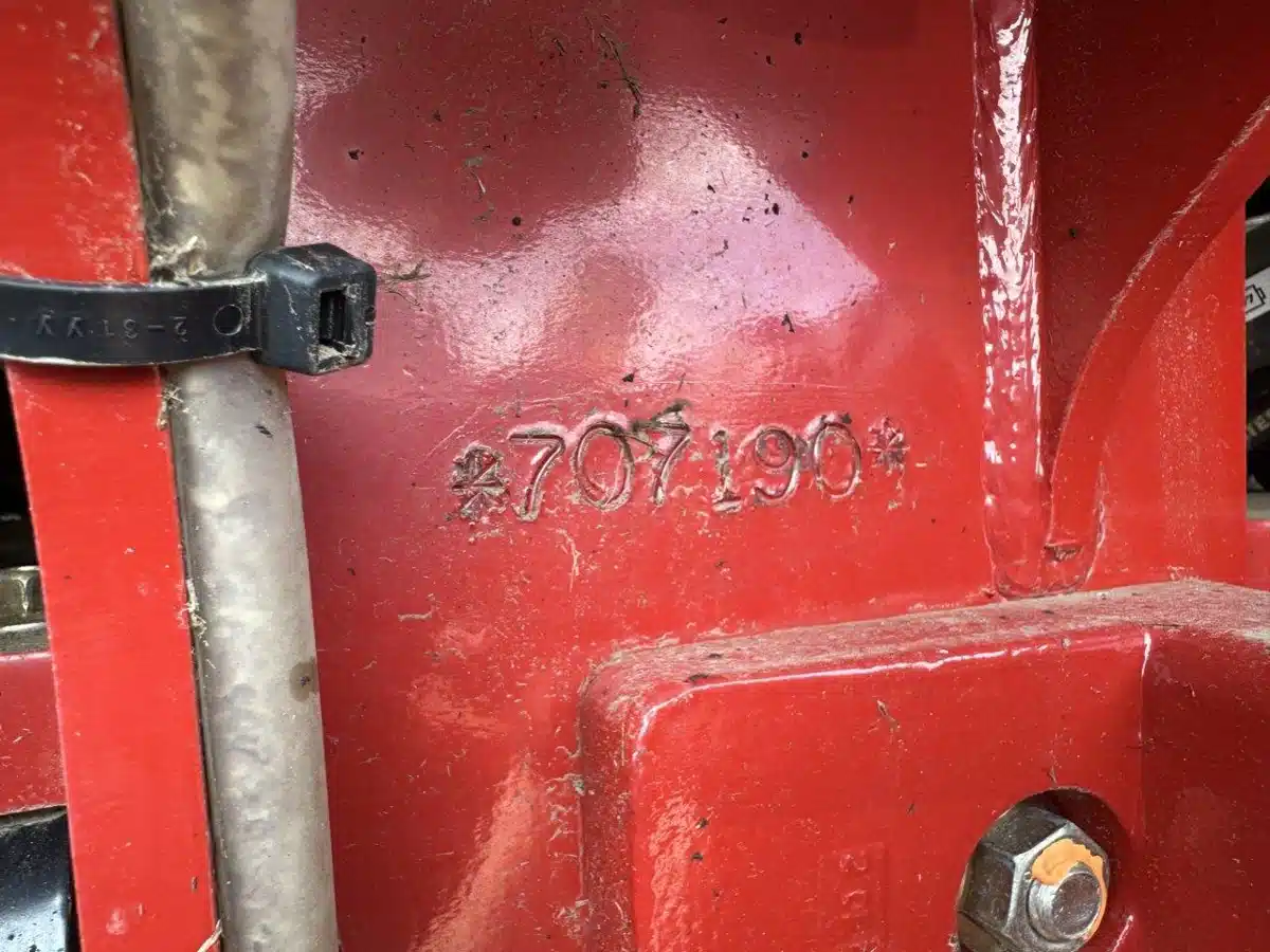 Gallery image 2 for Used 2018 Versatile 610DT Tractor