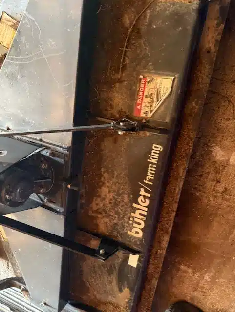 Gallery image 2 for 2009 Farm King Y550 Mower - Finishing