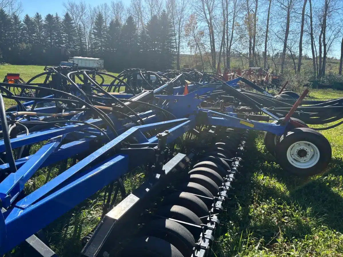 Used 2010 New Holland P2050 Air Drill