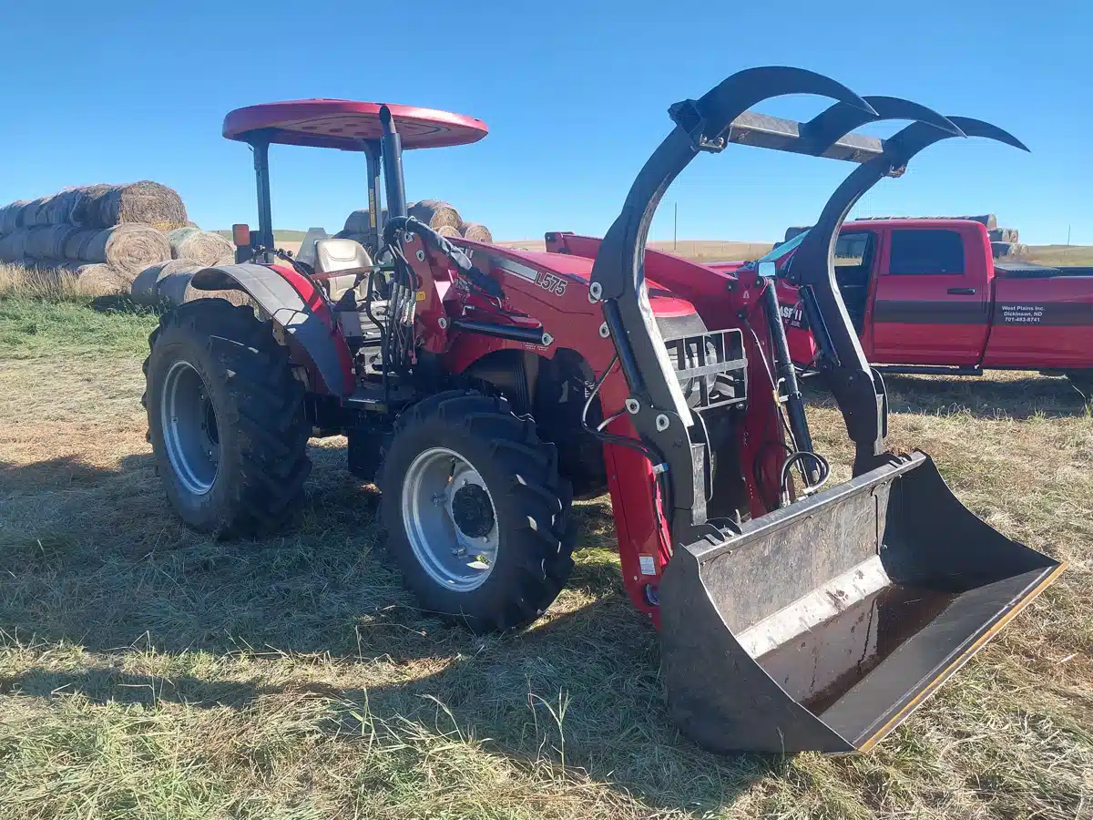 Used 2022 Case IH FARMALL 115A Tractor