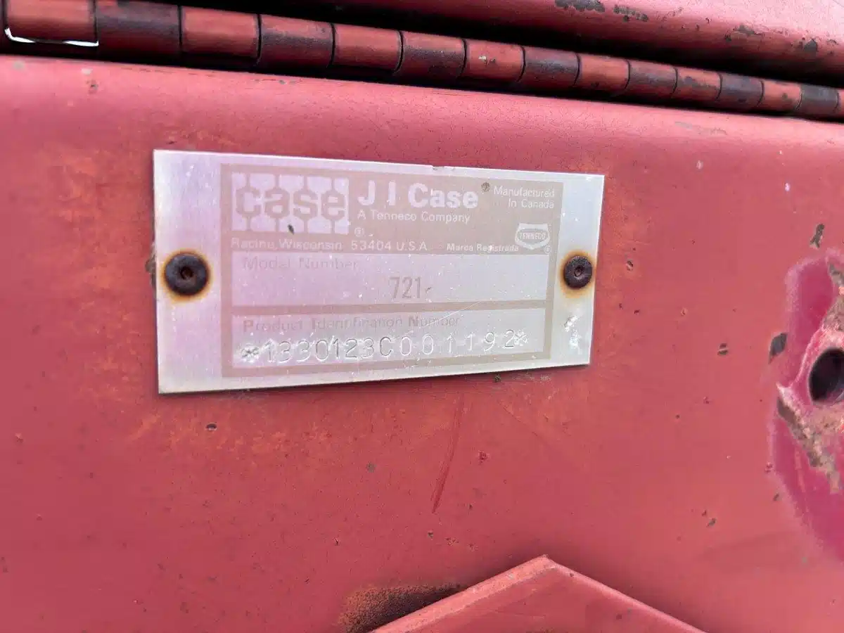 Gallery image 2 for Used 1986 Case IH 721 Windrower