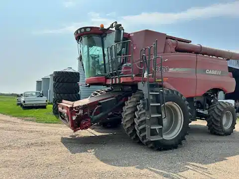 Used 2010 Case IH AF9120 Combine