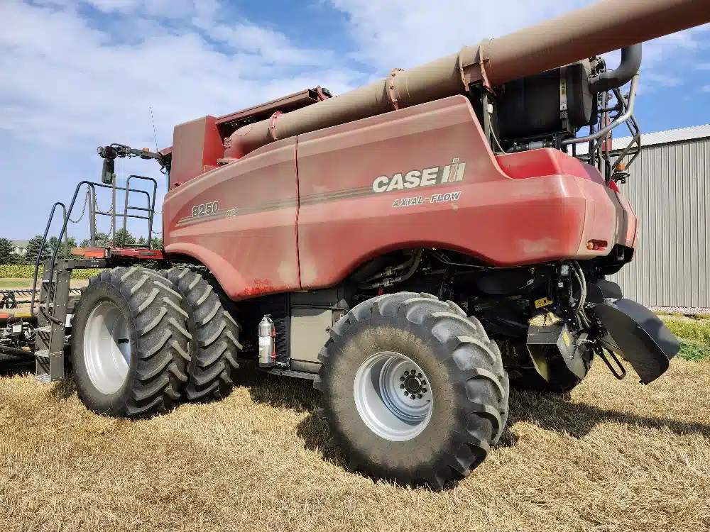 Used 2022 Case IH 8250 Combine