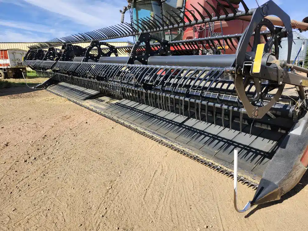 Used 2021 MacDon FD140 Header Combine
