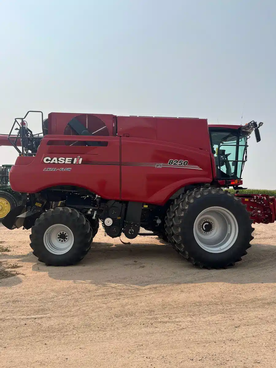 Gallery image 1 for 2024 Case IH 8250 Combine