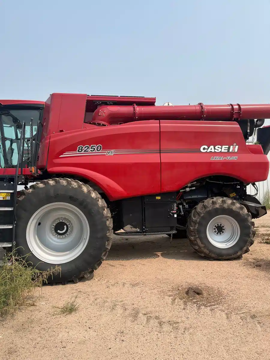 Gallery image 2 for 2024 Case IH 8250 Combine
