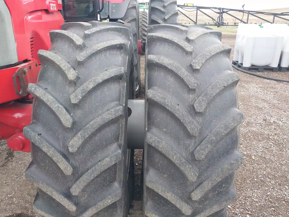 Gallery image 2 for Used 2004 McCormick ZTX260 Tractor