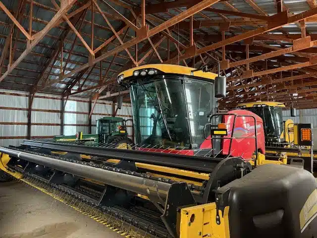 Used 2024 New Holland SPEEDROWER 160 Windrower