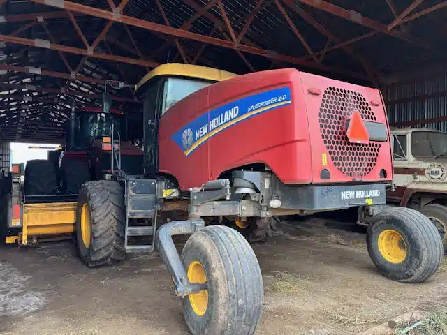 Used 2019 New Holland SPEEDROWER 160 Windrower