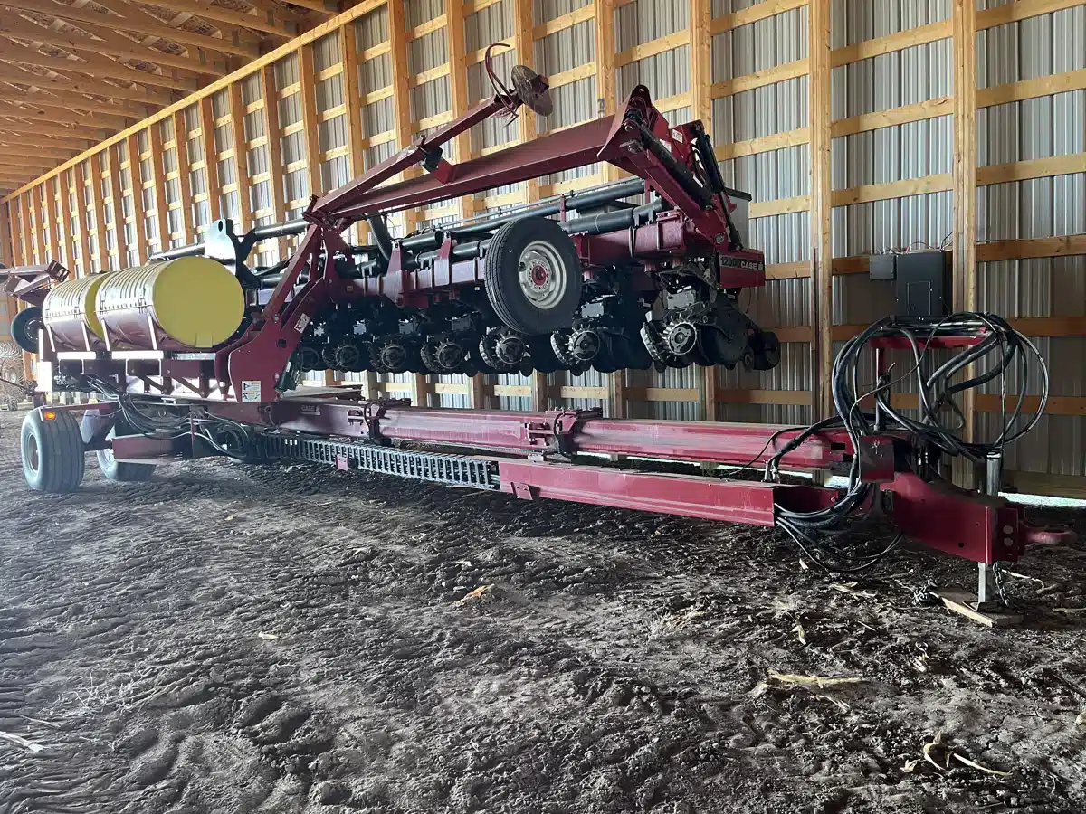 Used 2005 Case IH 1200 Pivot Planter