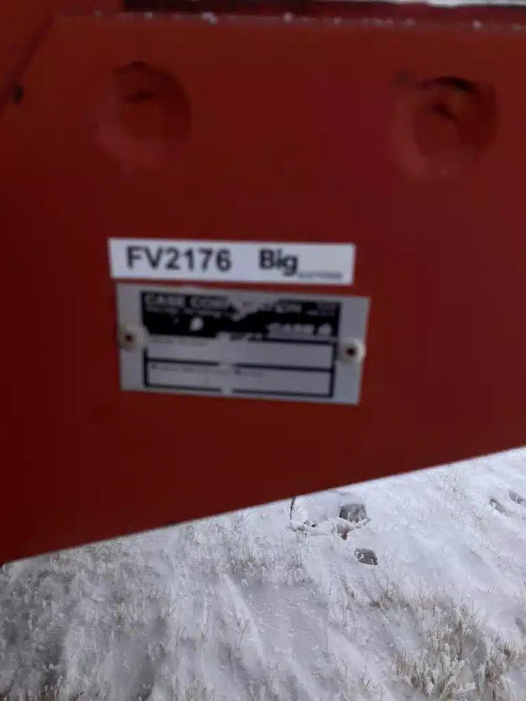 Gallery image 2 for Used 1997 Case IH 8825 Windrower