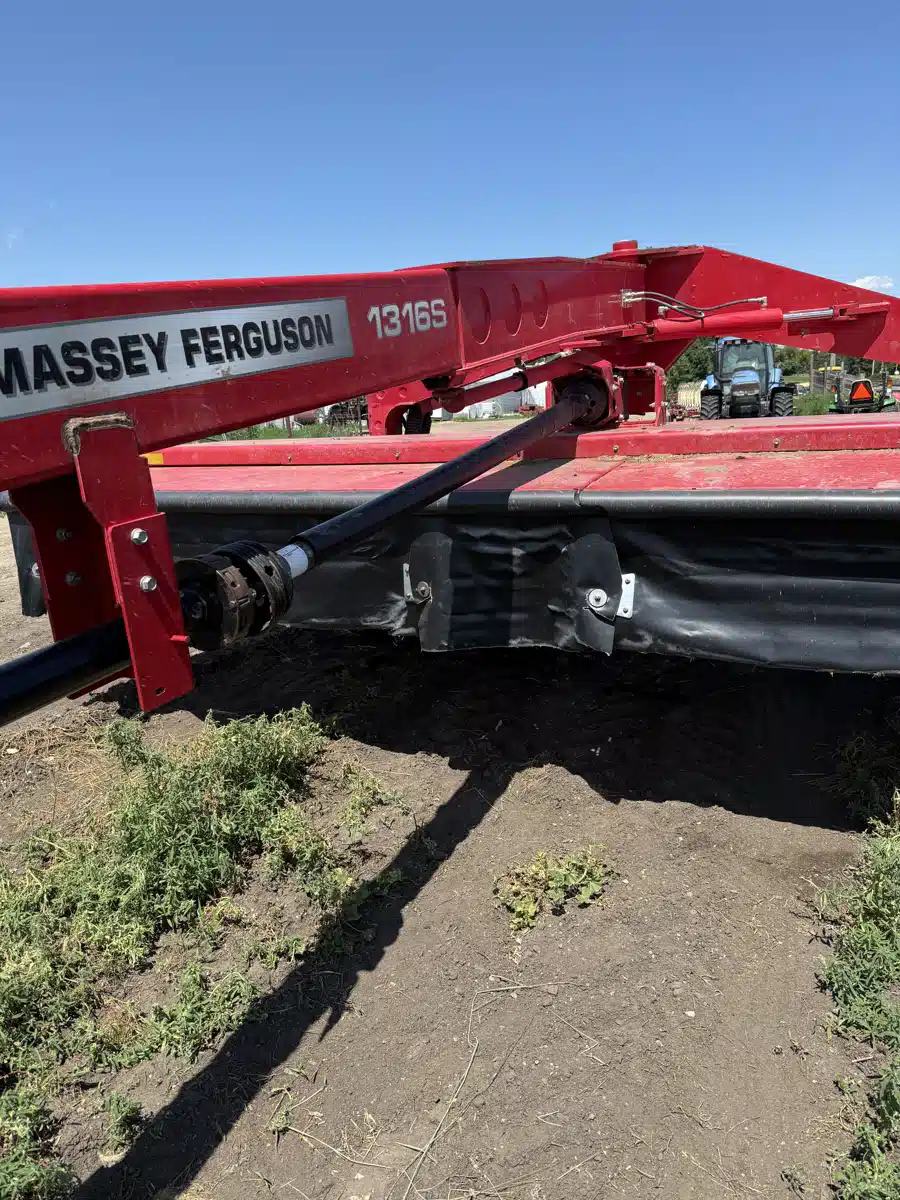 Gallery image 2 for Used 2021 Massey Ferguson 1316 S Disc Mower Conditioner