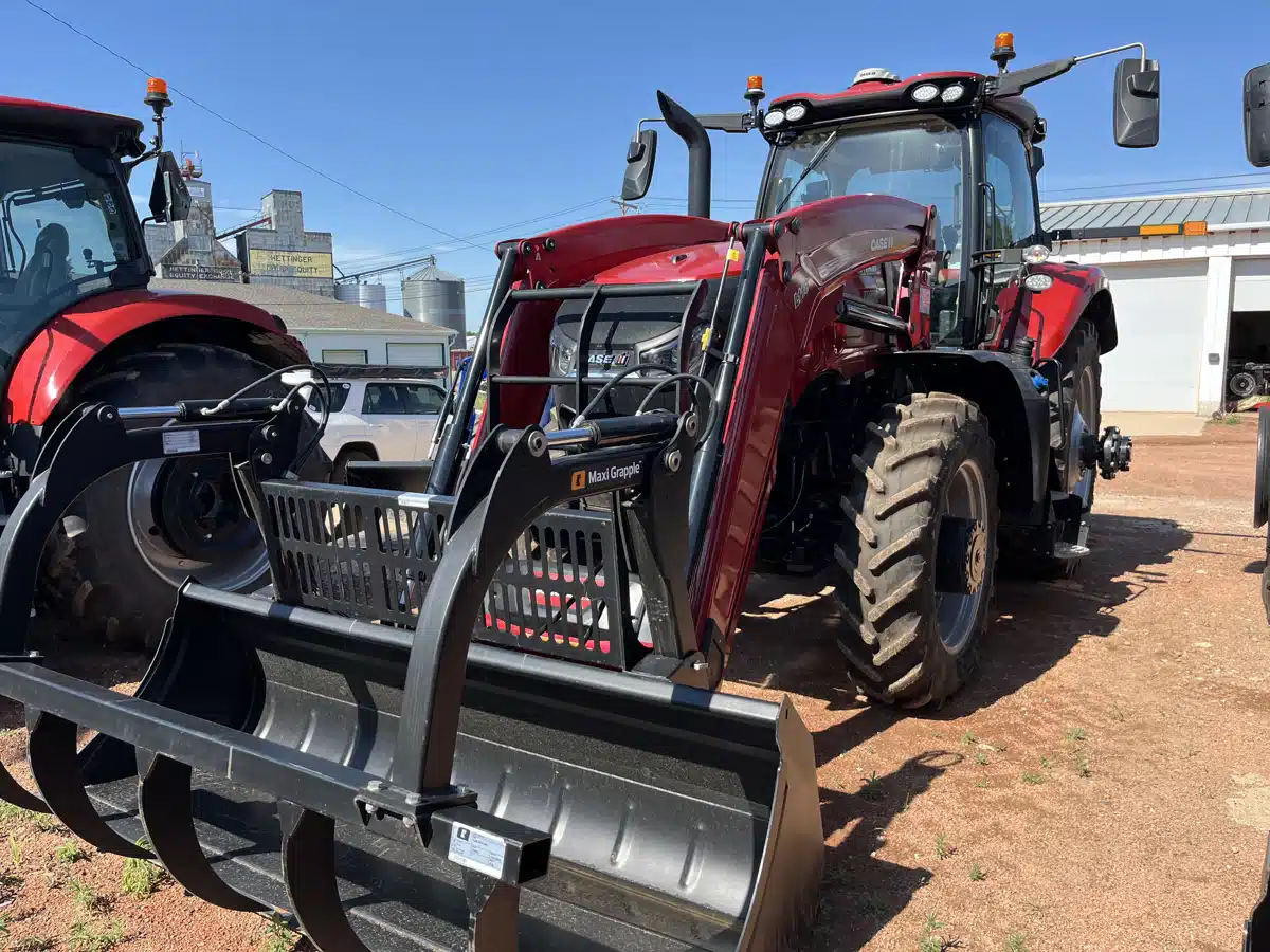 Gallery image 1 for Used 2023 Case IH MAGNUM 200 Tractor