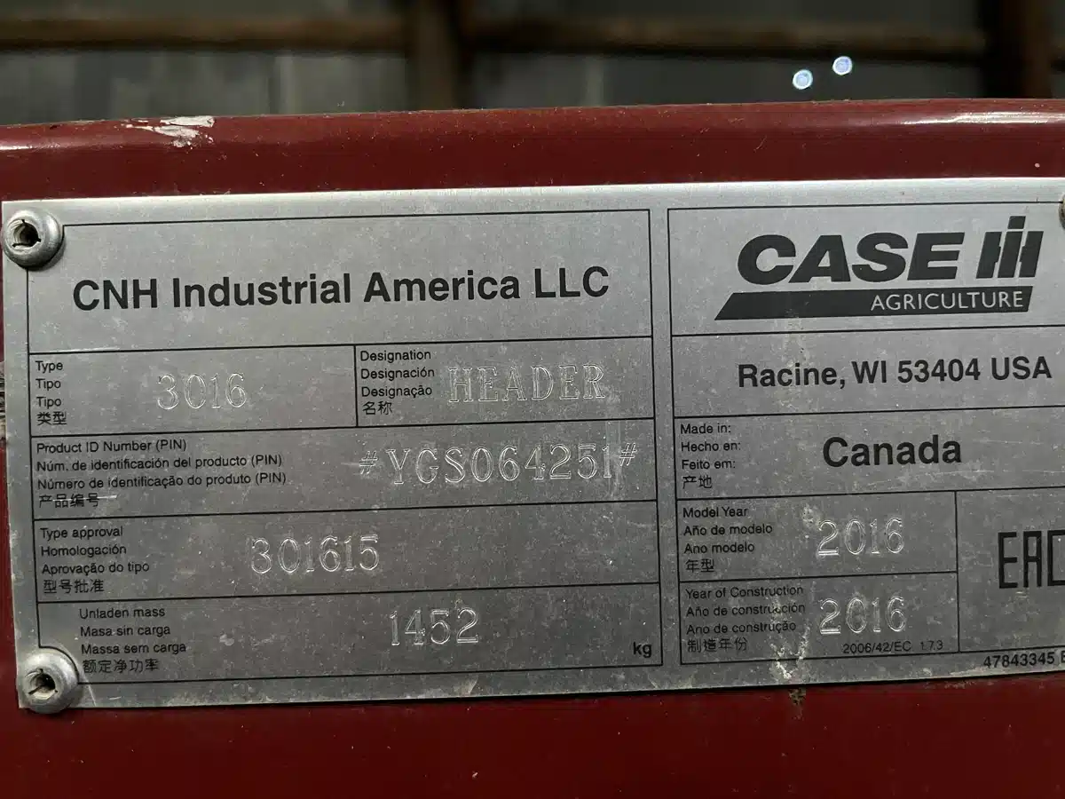 Gallery image 2 for 2016 Case IH 3016 Header Combine
