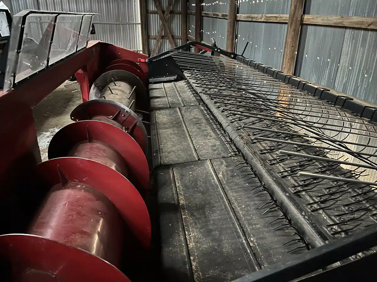 Gallery image 1 for 2016 Case IH 3016 Header Combine