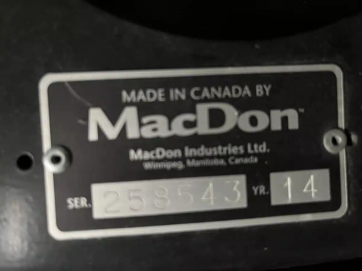 Gallery image 2 for Used 2014 MacDon FD75 Header Combine