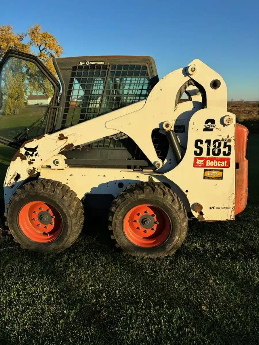 Gallery image 2 for Used 2007 Bobcat S185 Skid Steer