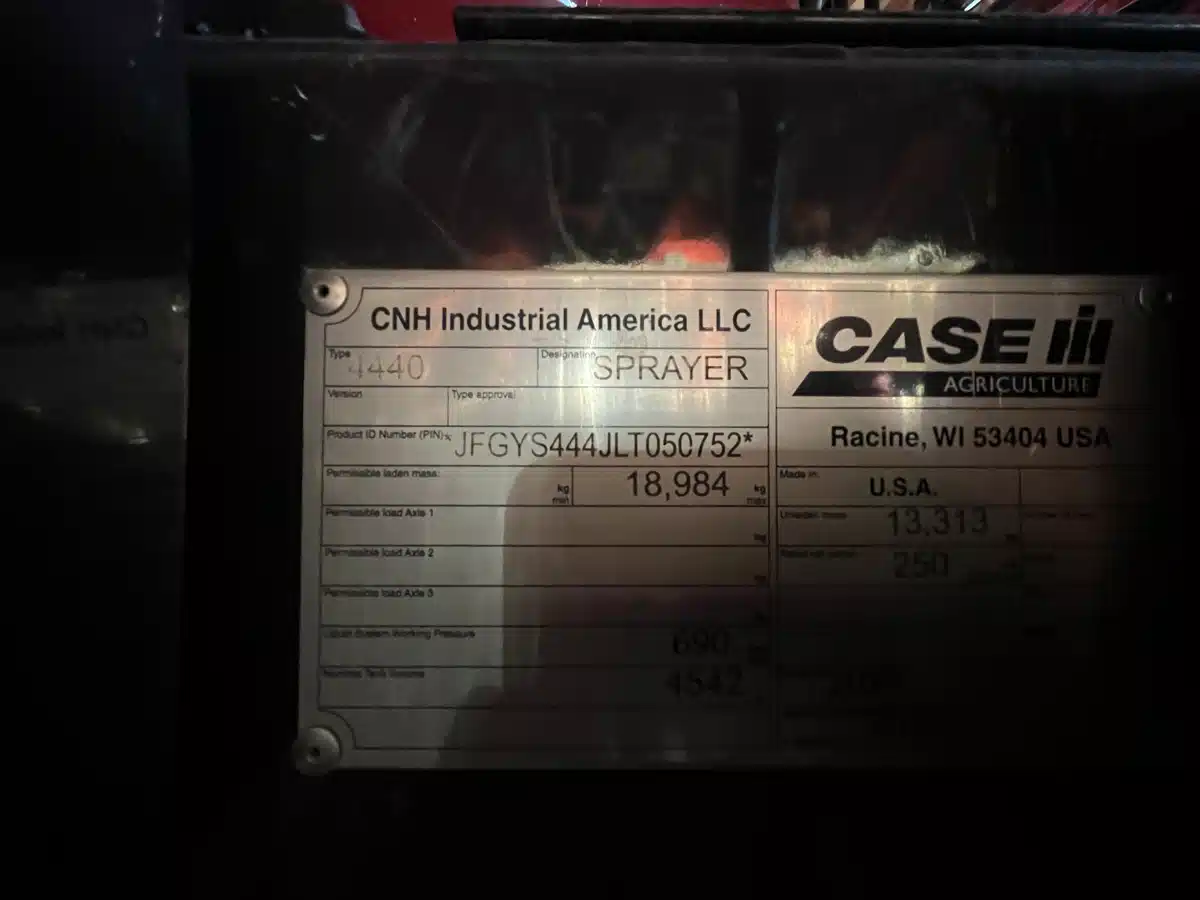 Gallery image 2 for Used 2019 Case IH PATRIOT 4440 Sprayer - Self Propelled