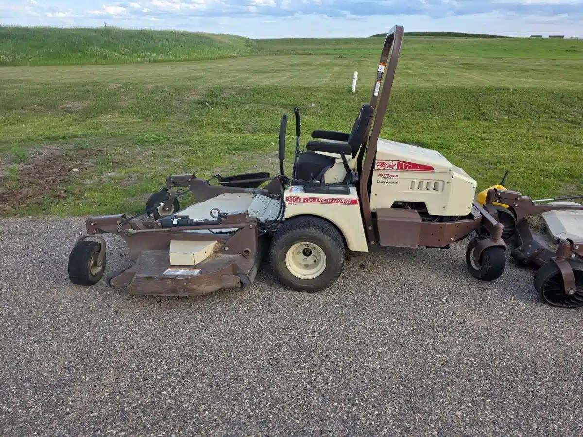 Used 2013 Grasshopper 930D Mower - Front Deck