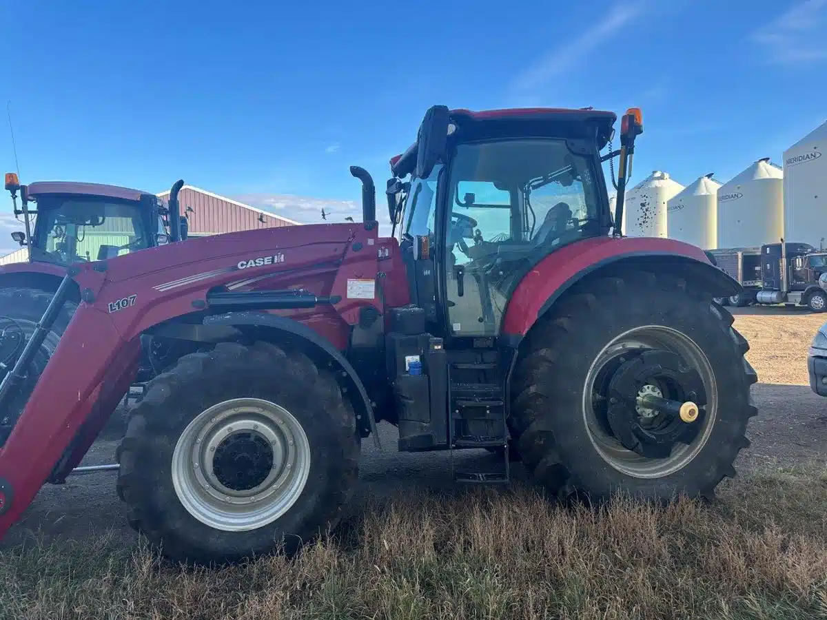 Gallery image 1 for Used 2022 Case IH PUMA 220 Tractor