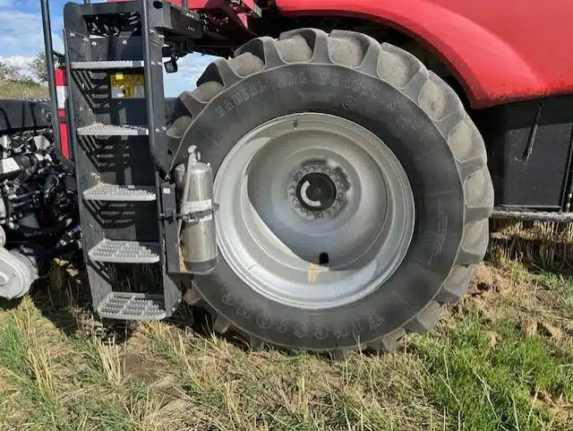 Gallery image 2 for Used 2017 Case IH 9240 Combine