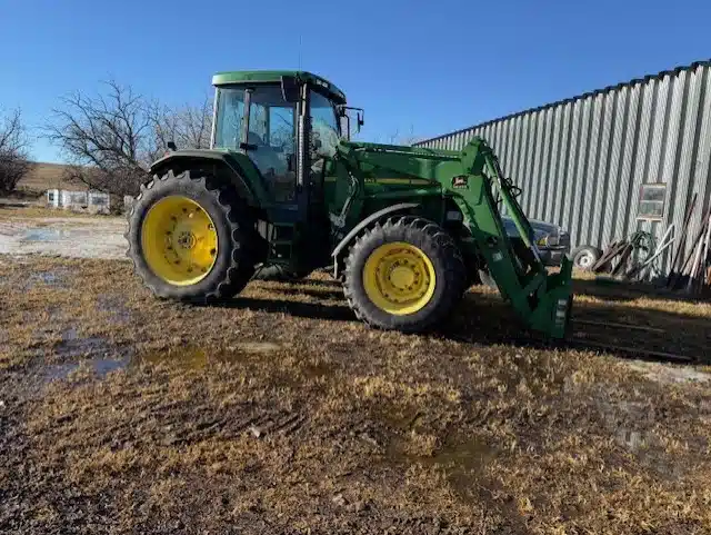 1997 John Deere 7710 Tractor
