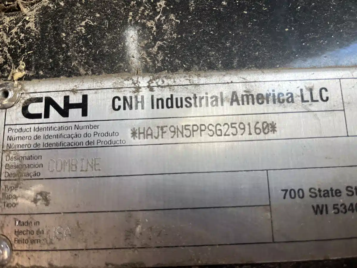 Gallery image 2 for 2025 Case IH 9260 Combine