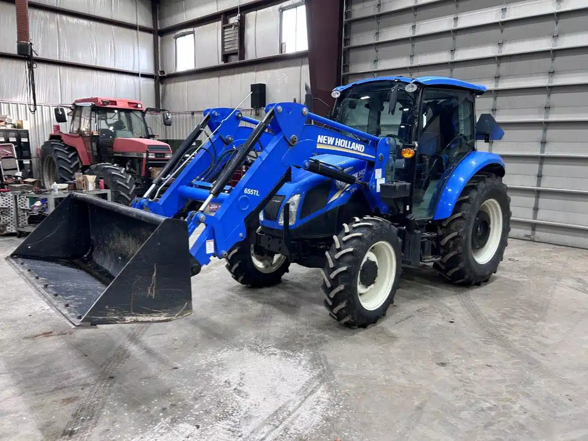 2015 New Holland T4.75 Tractor