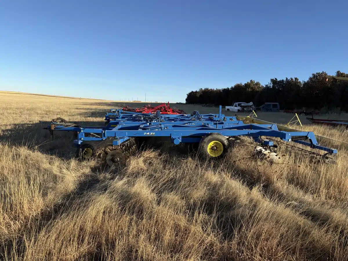 Photo de la Galerie 2 pour 2016 Landoll 7431 Labour vertical