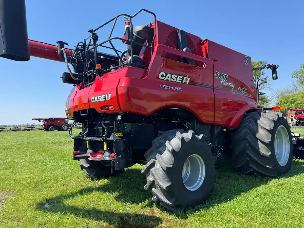 Gallery image 2 for 2024 Case IH 8250 Combine
