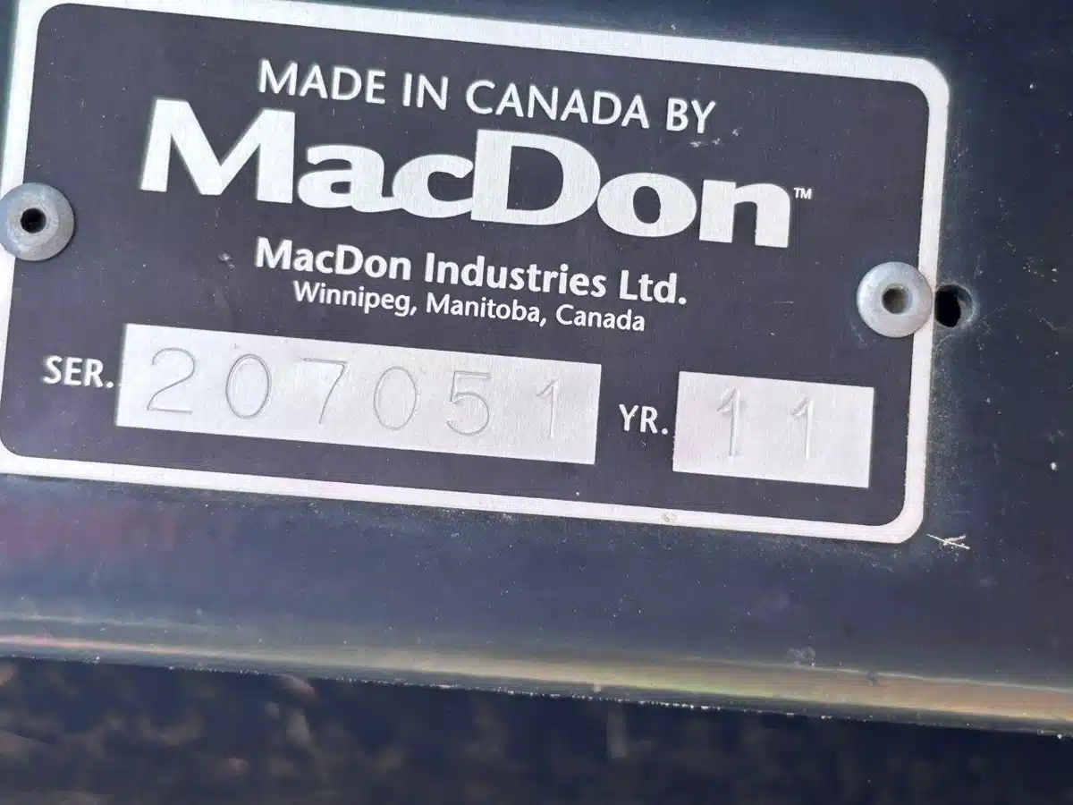 Gallery image 2 for 2011 MacDon FD70 Header - Draper