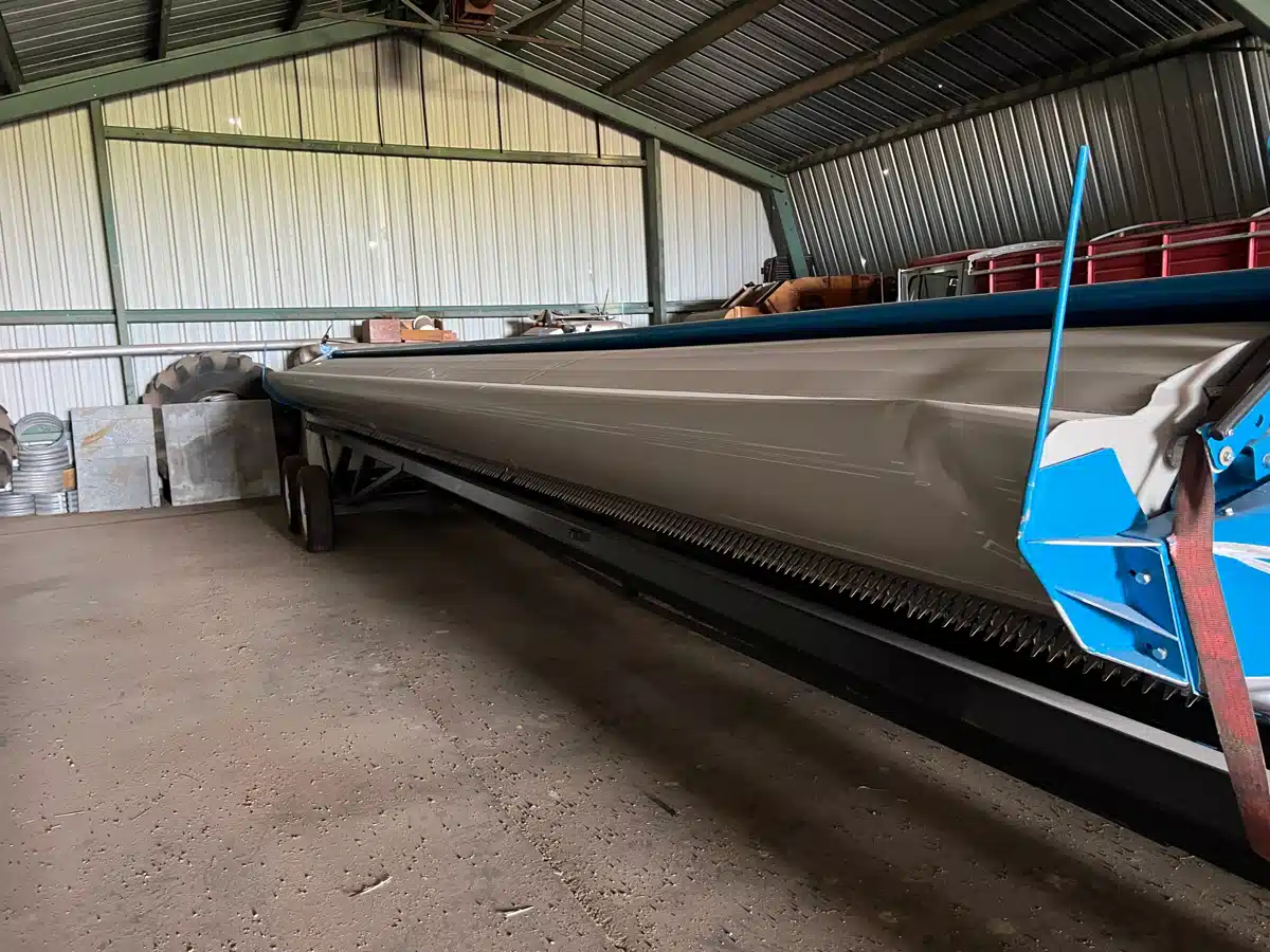 2020 Shelbourne XCV36 Header - Pickup