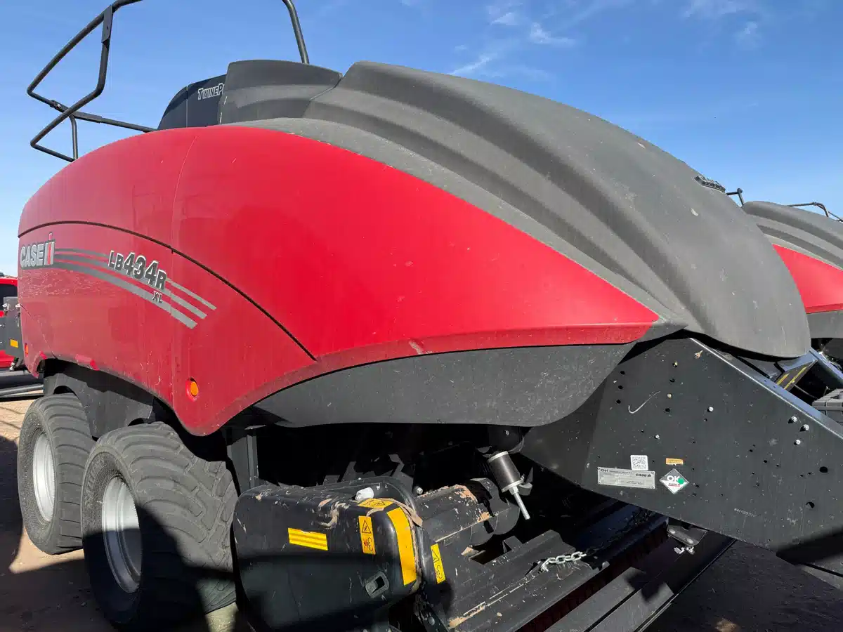 Gallery image 2 for 2025 Case IH LB434 Square Baler - Large