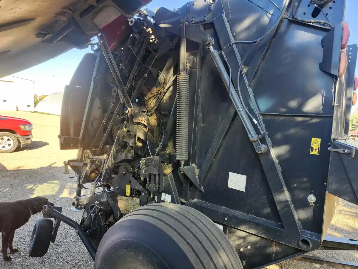 Gallery image 2 for 2022 Case IH RB565 Round Baler