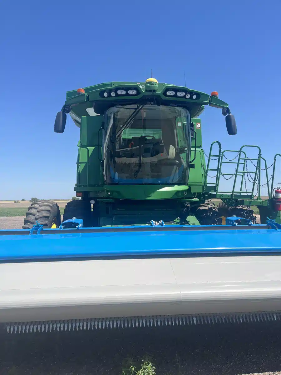 Photo de la Galerie 2 pour 2019 John Deere S760 Batteuse