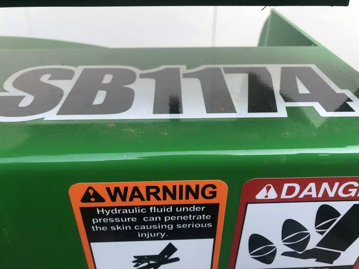 Gallery image 2 for Used 2023 Frontier NEW SB1174 Snow Blower