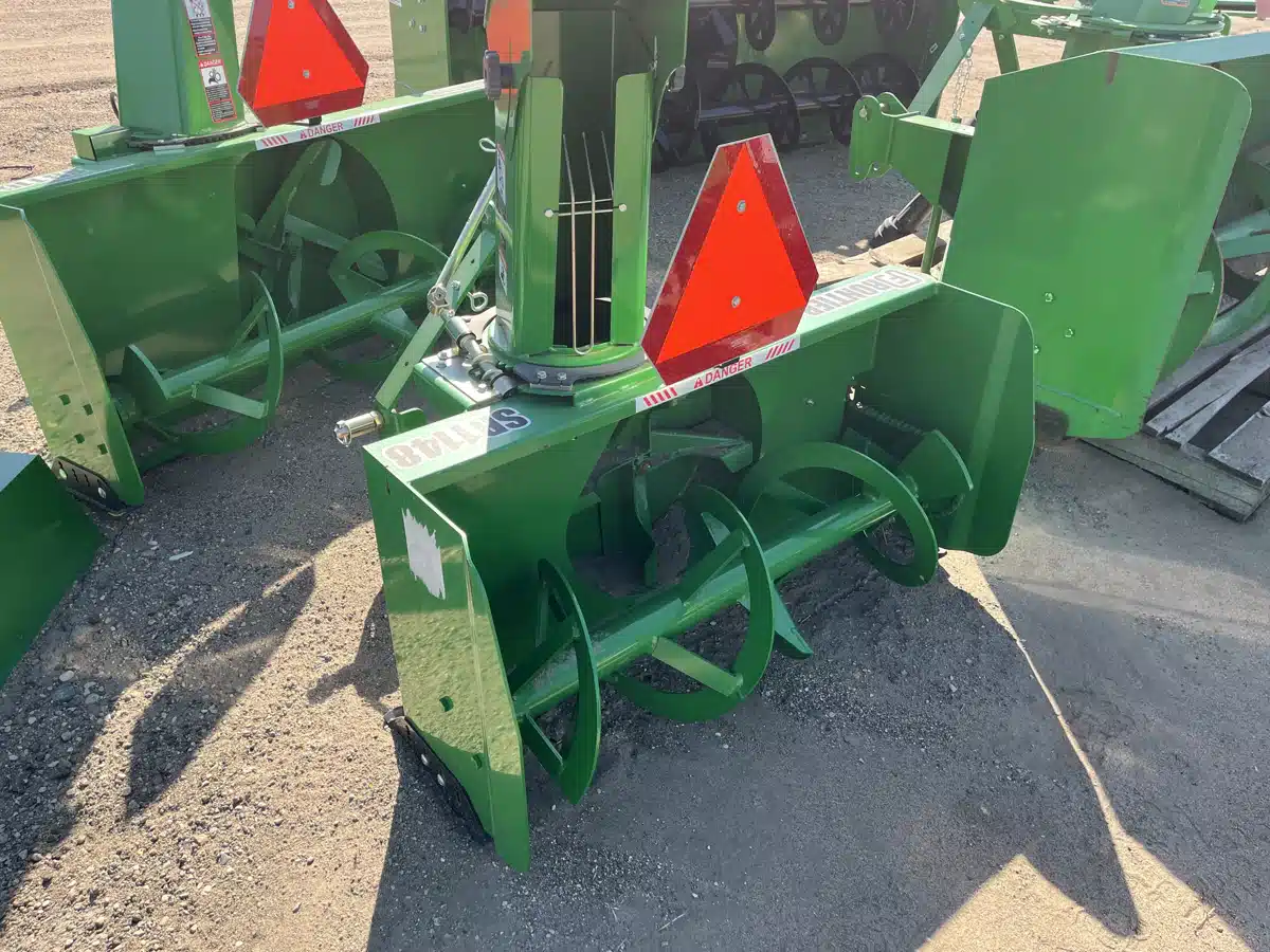 Gallery image 2 for Used 2023 Frontier SB1148 Snow Blower