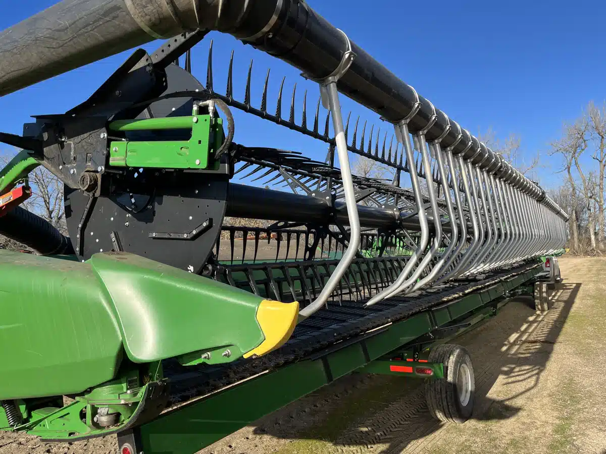 Gallery image 1 for Used 2022 John Deere HD50F Header Combine