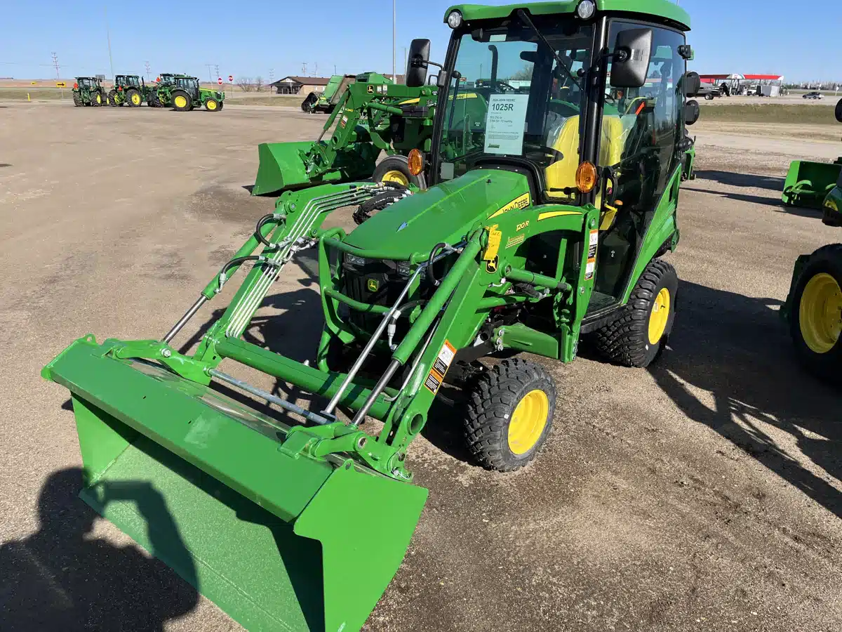 Gallery image 1 for Used 2024 John Deere 1025R Tractor