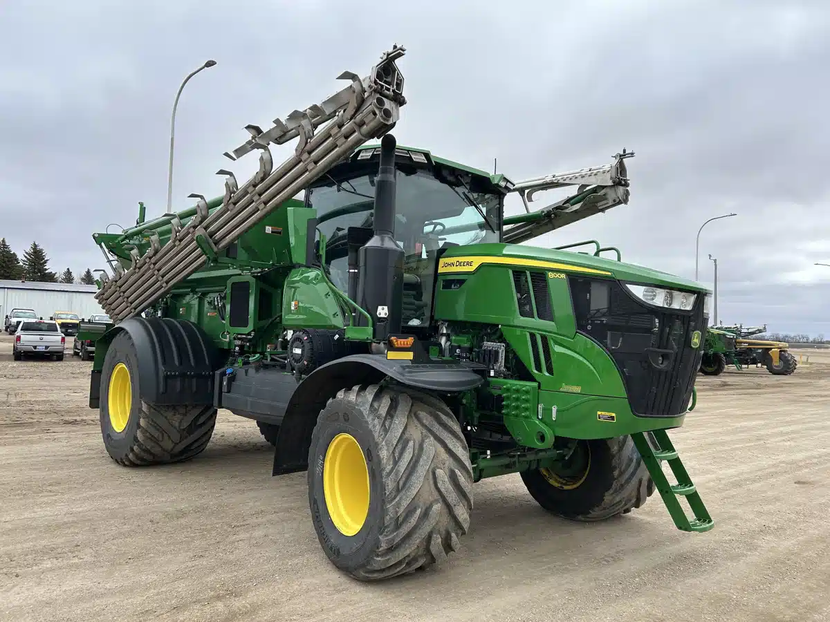 Gallery image 2 for Used 2023 John Deere 800R Anhydrous Applicator