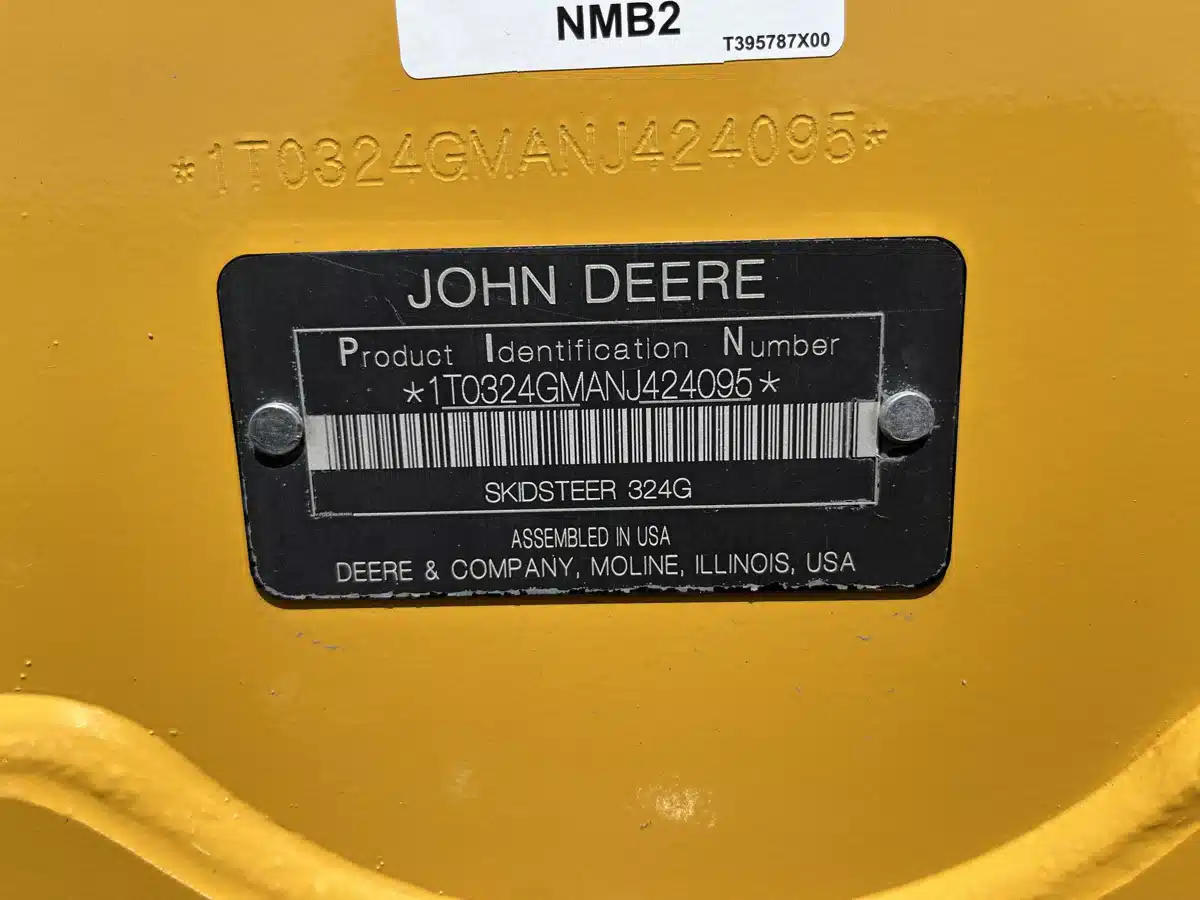 Gallery image 2 for Used 2022 John Deere 324G Skid Steer