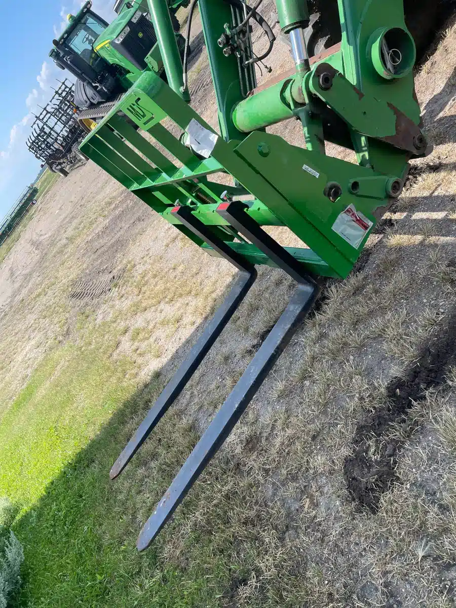 Gallery image 2 for Used 2023 MDS Manufacturing MDS Pallet forks 700 style Attachment