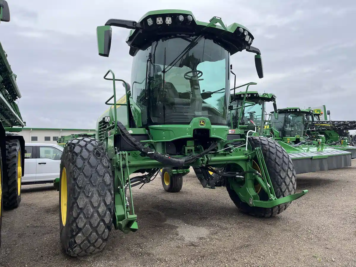 Gallery image 1 for Used 2023 John Deere W235 Windrower