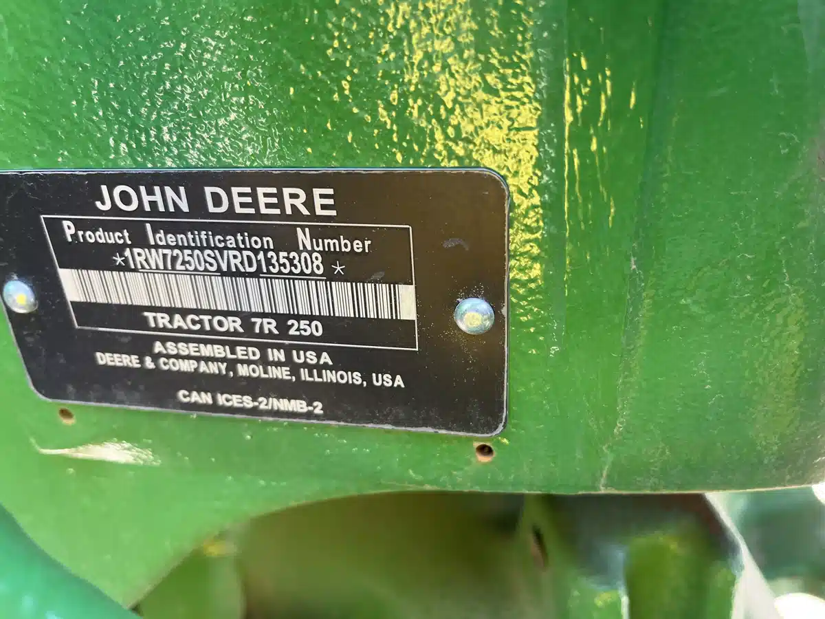 Gallery image 2 for Used 2024 John Deere 7R 250 Tractor