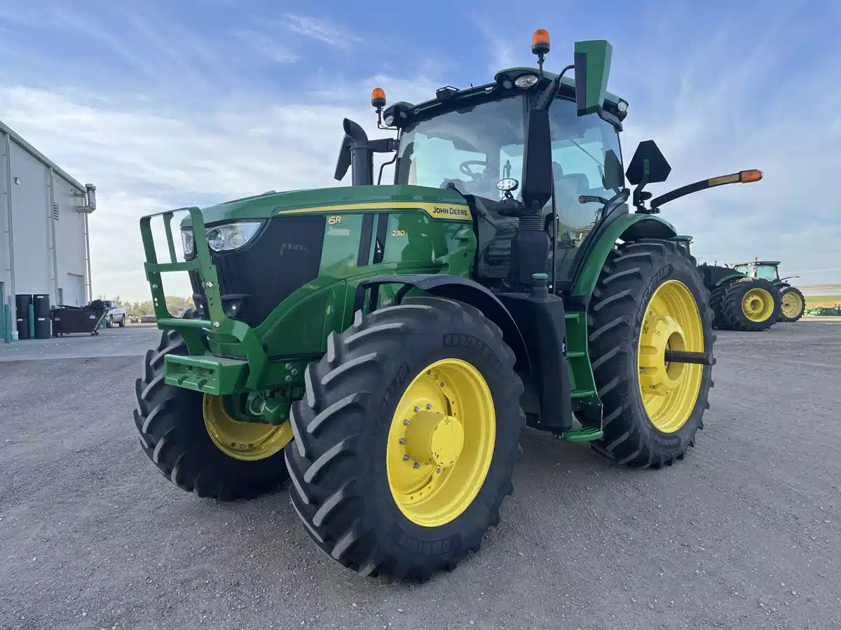 Gallery image 1 for 2024 John Deere 6R 230 Tractor