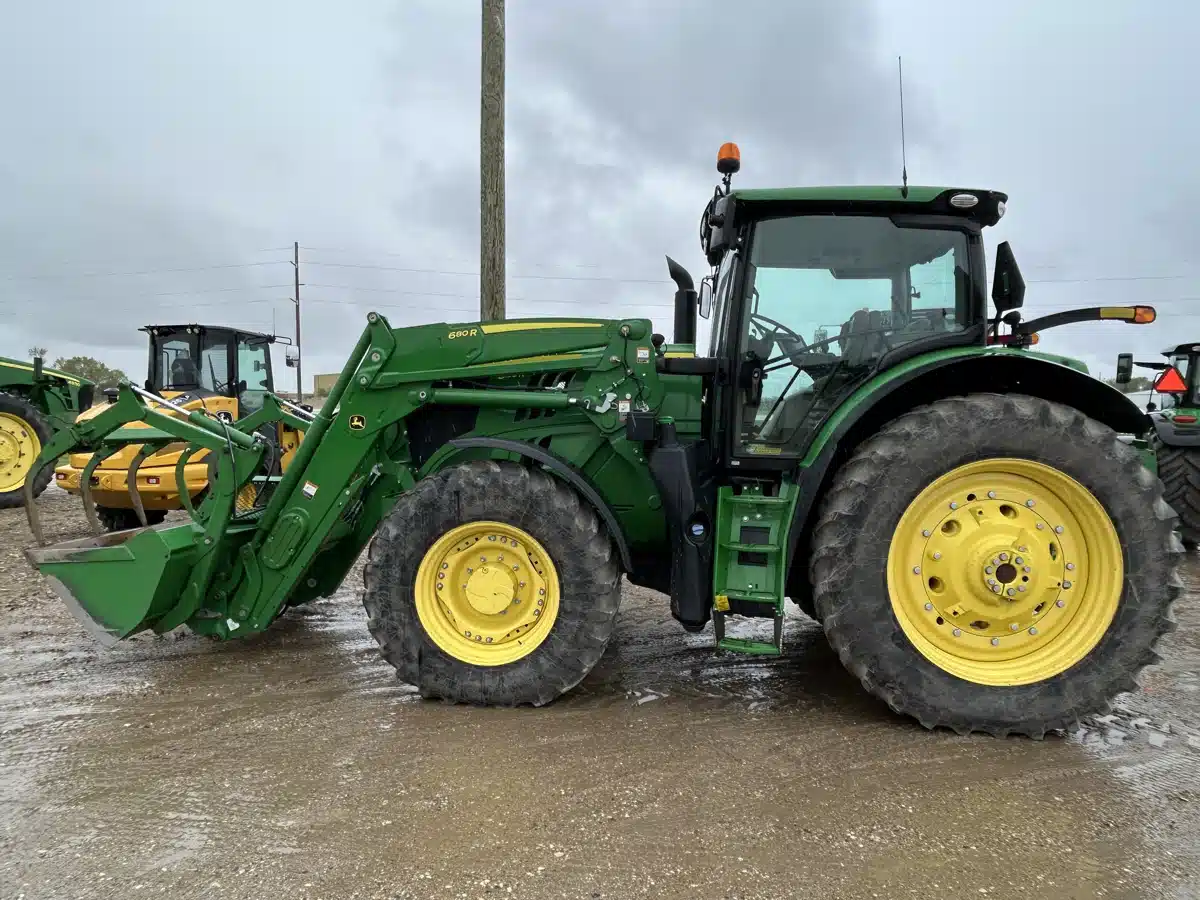 Gallery image 2 for Used 2017 John Deere 6195R Tractor