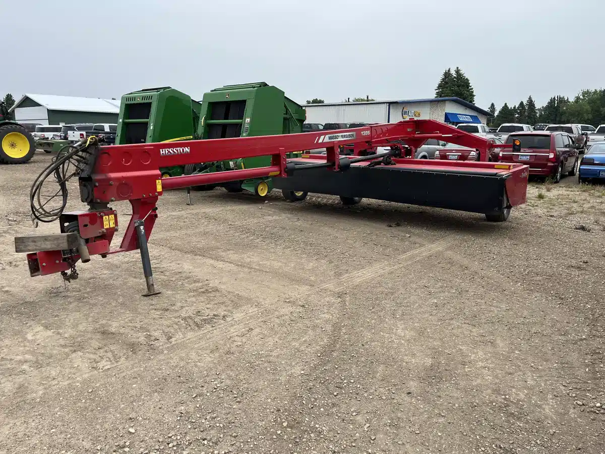 Gallery image 2 for Used 2018 Massey Ferguson 1386 Disc Mower Conditioner