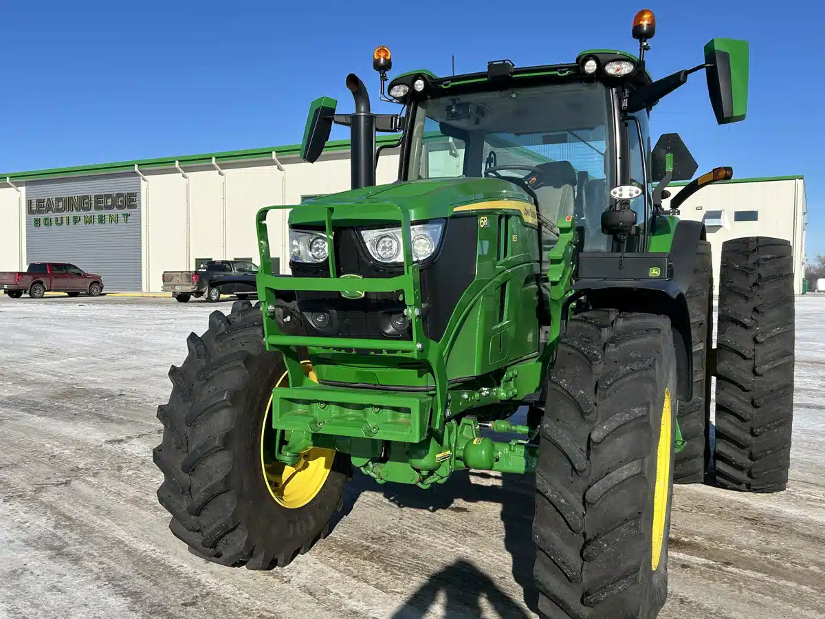 Gallery image 2 for Used 2023 John Deere 6R 165 Tractor
